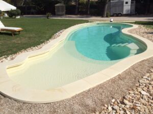 Piscines coque polyester MdP Beach plage immergée